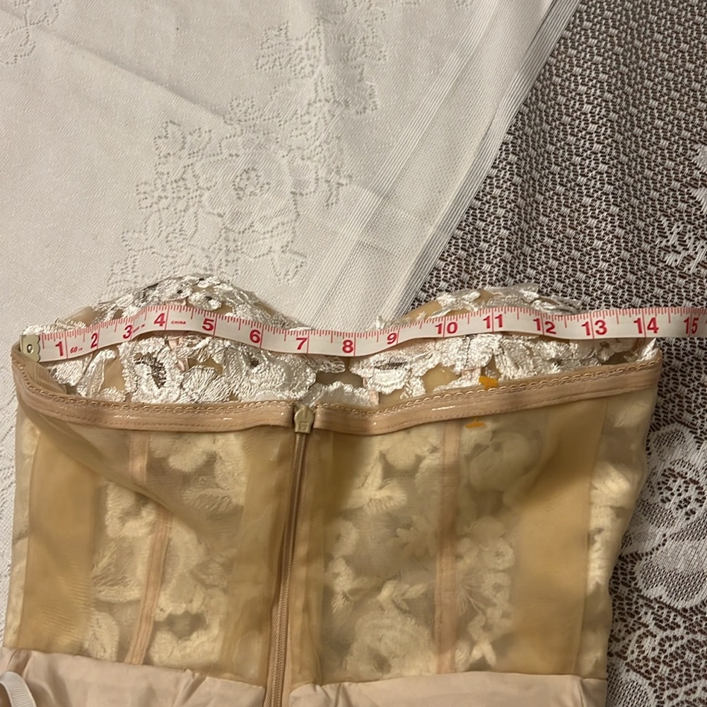 Strapless Gown with White Floral Details - Picture 13 of 15